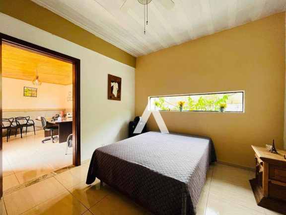 Imagem Casa com 3 Quartos à Venda, 200 m² em Bom Retiro - Teresópolis