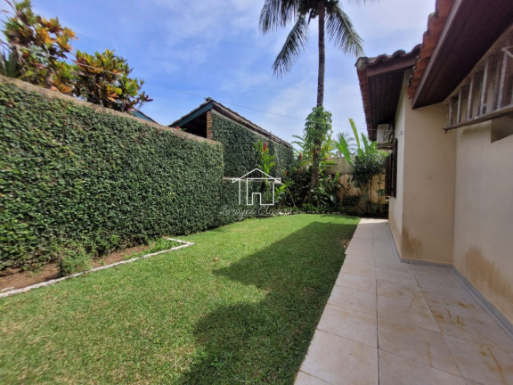 Imagem Casa de Condomínio com 4 Quartos à Venda, 220 m² em Lázaro - Ubatuba