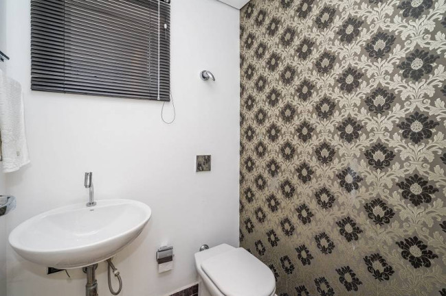 Imagem Casa com 4 Quartos à Venda, 751 m² em Jardim Social - Curitiba
