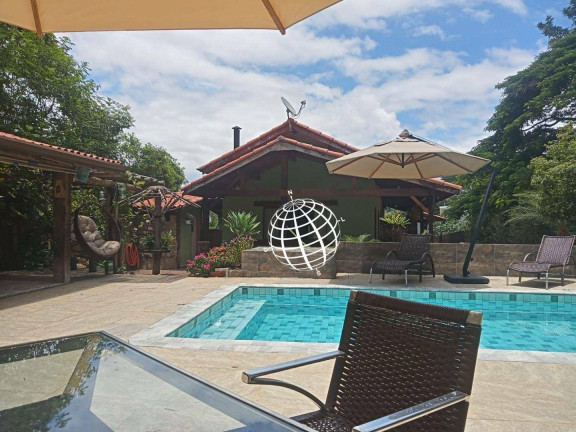 Casa com 3 Quartos à Venda, 214 m² em Vale Do Atibaia I - Piracaia