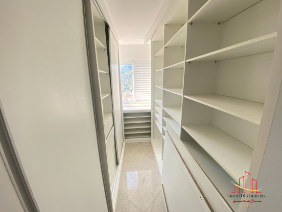 Imagem Imóvel com 5 Quartos à Venda, 640 m² em Canto Do Forte - Praia Grande Imagem Imóvel com 5 Quartos à Venda, 640 m² em Canto Do Forte - Praia Grande