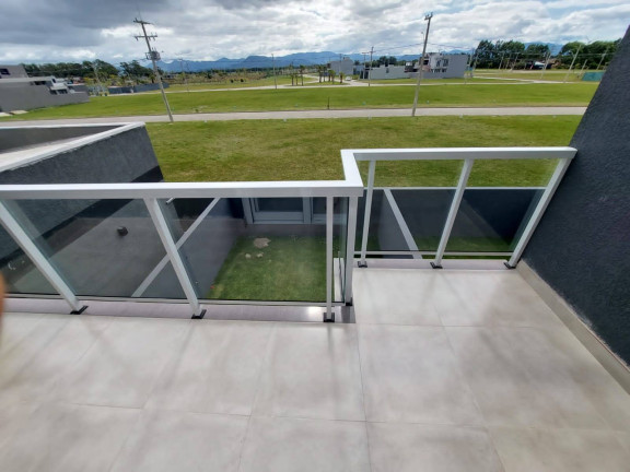 Imagem Casa com 2 Quartos à Venda, 100 m² em Centro - Xangri-lá