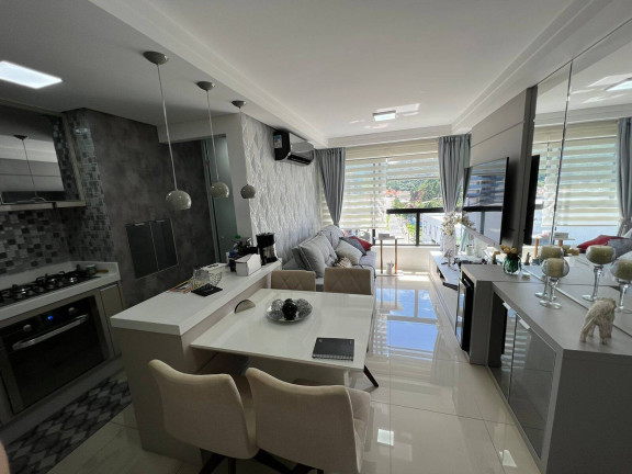 Apartamento com 2 Quartos à Venda, 57 m² em Centro - Balneário Camboriú