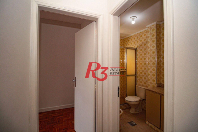 Imagem Apartamento com 2 Quartos à Venda, 72 m² em Gonzaga - Santos