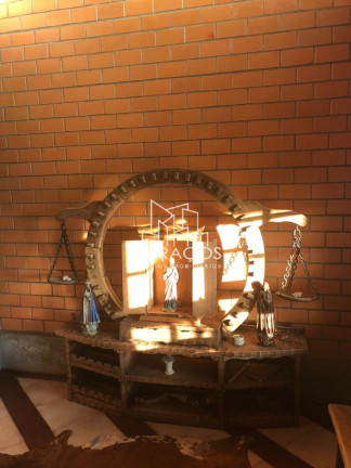 Imagem Imóvel com 3 Quartos à Venda, 250 m² em Medeiros - Jundiaí