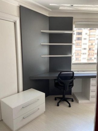 Imagem Apartamento com 3 Quartos para Alugar, 135 m² em Centro - Balneário Camboriú Imagem Apartamento com 3 Quartos para Alugar, 135 m² em Centro - Balneário Camboriú