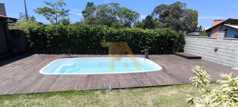 Imagem Imóvel com 3 Quartos à Venda,  em Ibiraquera - Imbituba