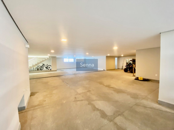 Imagem Casa com 4 Quartos à Venda,  em Medeiros - Jundiaí