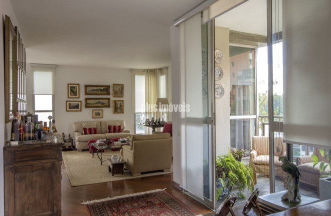 Imagem Apartamento com 4 Quartos à Venda, 200 m² em Real Parque - São Paulo