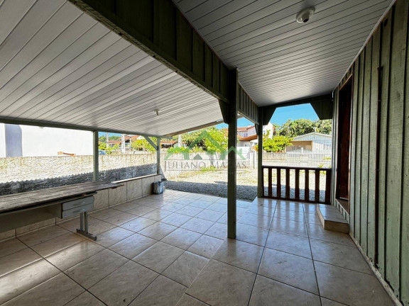 Imagem Casa com 3 Quartos à Venda, 100 m² em Costeira - Balneário Barra Do Sul Imagem Casa com 3 Quartos à Venda, 100 m² em Costeira - Balneário Barra Do Sul