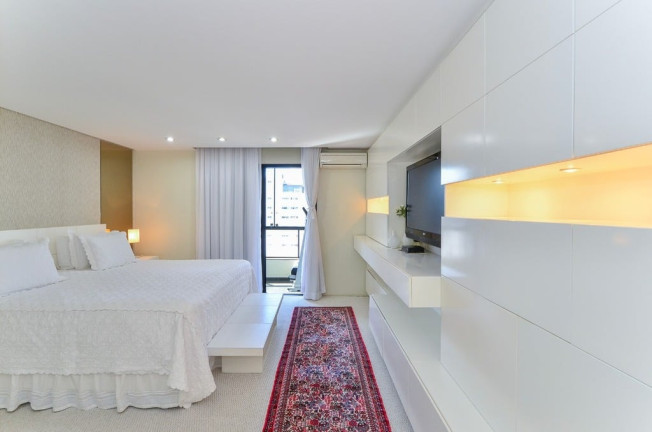 Imagem Apartamento com 3 Quartos à Venda, 250 m² em Planalto Paulista - São Paulo