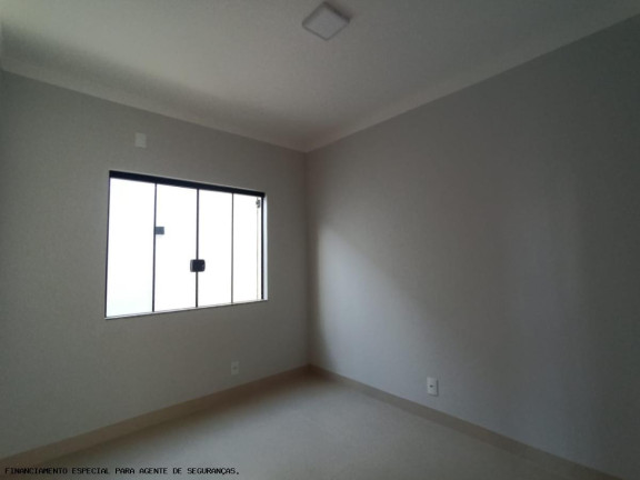 Imagem Casa com 2 Quartos à Venda, 125 m² em Parque Avenida - Maringá