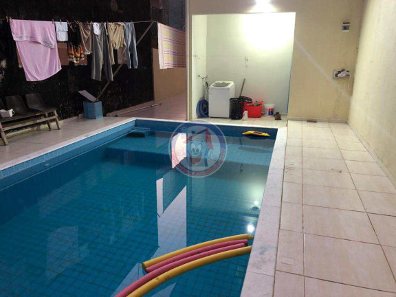 Imagem Casa com 4 Quartos à Venda, 84 m² em Solemar - Praia Grande Imagem Casa com 4 Quartos à Venda, 84 m² em Solemar - Praia Grande
