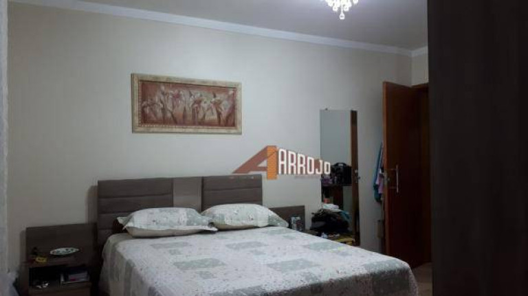 Imagem Casa com 3 Quartos à Venda, 104 m² em Ermelino Matarazzo - São Paulo Imagem Casa com 3 Quartos à Venda, 104 m² em Ermelino Matarazzo - São Paulo