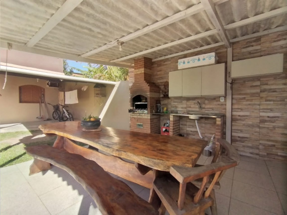 Imagem Casa com 4 Quartos à Venda, 155 m² em Pontal De Santa Mônica - Guarapari