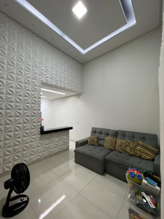 Imagem Casa com 3 Quartos à Venda, 100 m² em Residencial Canada - Goiania Imagem Casa com 3 Quartos à Venda, 100 m² em Residencial Canada - Goiania