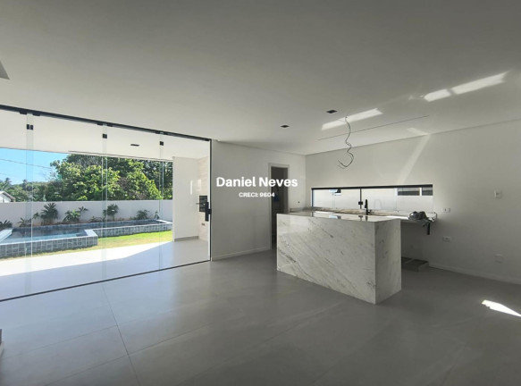 Imagem Casa de Condomínio com 4 Quartos à Venda, 200 m² em Catu De Abrantes (abrantes) - Camaçari