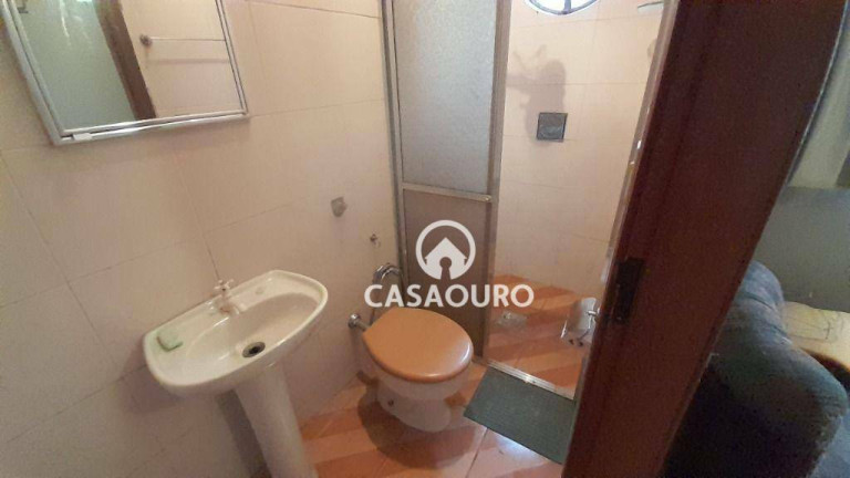 Imagem Casa com 3 Quartos à Venda, 240 m² em Santa Tereza - Belo Horizonte Imagem Casa com 3 Quartos à Venda, 240 m² em Santa Tereza - Belo Horizonte