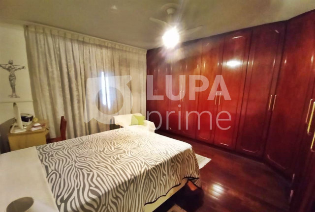 Imagem Casa com 2 Quartos à Venda, 150 m² em Vila Carrão - São Paulo Imagem Casa com 2 Quartos à Venda, 150 m² em Vila Carrão - São Paulo