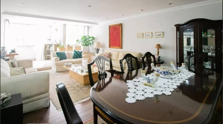 Imagem Apartamento com 3 Quartos à Venda, 134 m² em Itaim Bibi - São Paulo Imagem Apartamento com 3 Quartos à Venda, 134 m² em Itaim Bibi - São Paulo