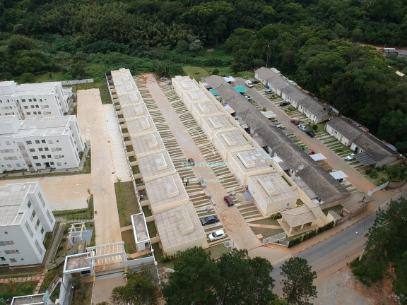 Imagem Casa com 3 Quartos à Venda, 110 m² em Chácara Tropical (caucaia Do Alto) - Cotia Imagem Casa com 3 Quartos à Venda, 110 m² em Chácara Tropical (caucaia Do Alto) - Cotia
