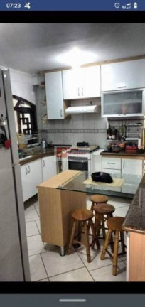 Imagem Sobrado com 2 Quartos à Venda, 149 m² em Vila Camilópolis - Santo André