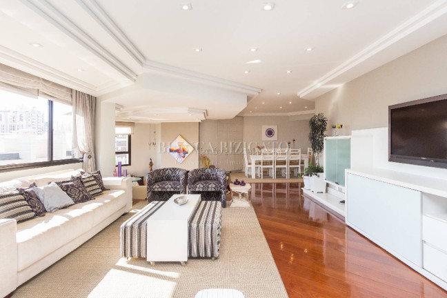 Imagem Apartamento com 4 Quartos à Venda, 230 m² em Cabral - Curitiba