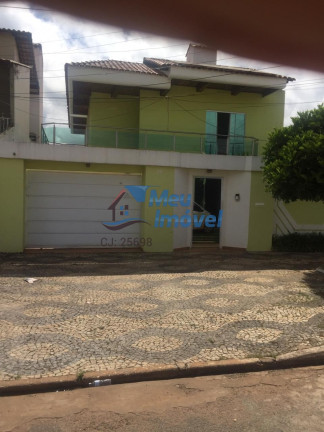 Imagem Casa com 4 Quartos à Venda, 408 m² em Taguatinga Norte (taguatinga) - Brasília Imagem Casa com 4 Quartos à Venda, 408 m² em Taguatinga Norte (taguatinga) - Brasília