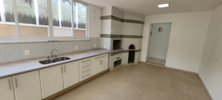 Imagem Casa com 4 Quartos à Venda, 400 m² em Anhangabaú - Jundiaí Imagem Casa com 4 Quartos à Venda, 400 m² em Anhangabaú - Jundiaí