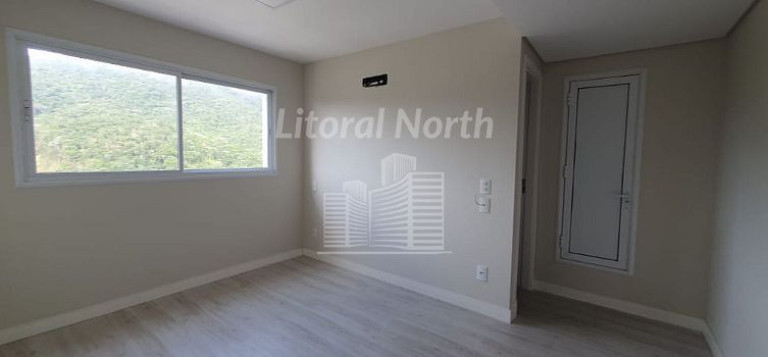 Imagem Apartamento com 2 Quartos à Venda, 70 m² em Ressacada - Itajaí