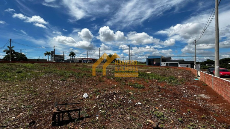 Imagem Terreno à Venda,  em Vila Carolina - Itapetininga