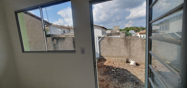 Imagem Casa com 2 Quartos à Venda,  em Dumaville - Esmeraldas