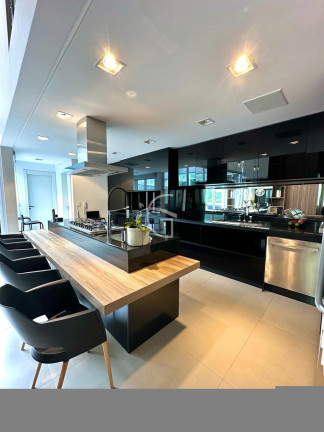 Imagem Imóvel com 4 Quartos à Venda, 291 m² em América - Joinville