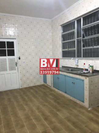 Imagem Casa com 5 Quartos à Venda, 384 m² em Vila Kosmos - Rio De Janeiro Imagem Casa com 5 Quartos à Venda, 384 m² em Vila Kosmos - Rio De Janeiro