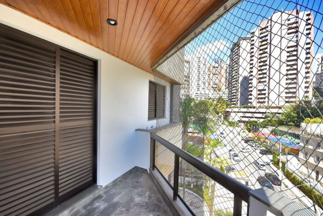 Imagem Imóvel com 4 Quartos à Venda, em Vila Suzana - São Paulo Imagem Imóvel com 4 Quartos à Venda, em Vila Suzana - São Paulo