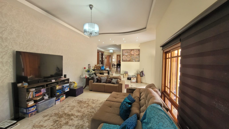 Imagem Casa com 5 Quartos à Venda, 318 m² em Vila Petrópolis - Atibaia Imagem Casa com 5 Quartos à Venda, 318 m² em Vila Petrópolis - Atibaia