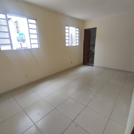 Imagem Casa com 3 Quartos para Alugar, 150 m² em São Lourenço - Anápolis