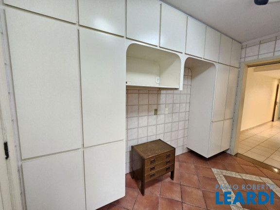 Imagem Sobrado com 3 Quartos à Venda, 253 m² em Vila Valparaíso - Santo André Imagem Sobrado com 3 Quartos à Venda, 253 m² em Vila Valparaíso - Santo André