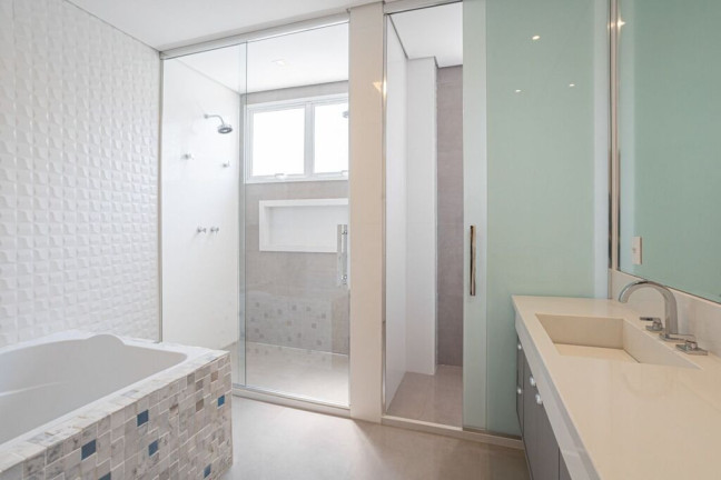 Imagem Casa com 5 Quartos à Venda,  em Alphaville Residencial Um - Barueri
