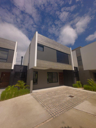 Imagem Casa com 3 Quartos à Venda, 138 m² em Ambrósio - Garopaba