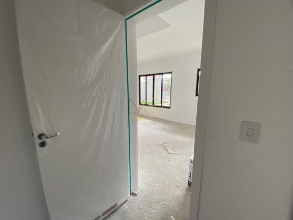 Imagem Casa com 4 Quartos à Venda, 136 m² em Cajuru - Curitiba
