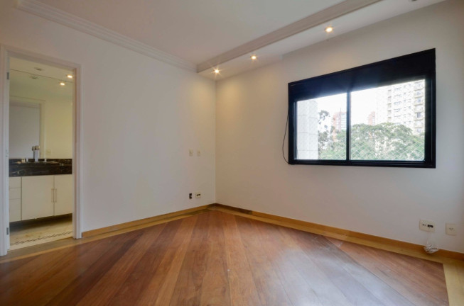 Imagem Imóvel com 4 Quartos à Venda, 336 m² em Paraíso Do Morumbi - São Paulo Imagem Imóvel com 4 Quartos à Venda, 336 m² em Paraíso Do Morumbi - São Paulo