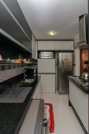 Imagem Apartamento com 3 Quartos à Venda, 71 m² em Vila Nova - Porto Alegre
