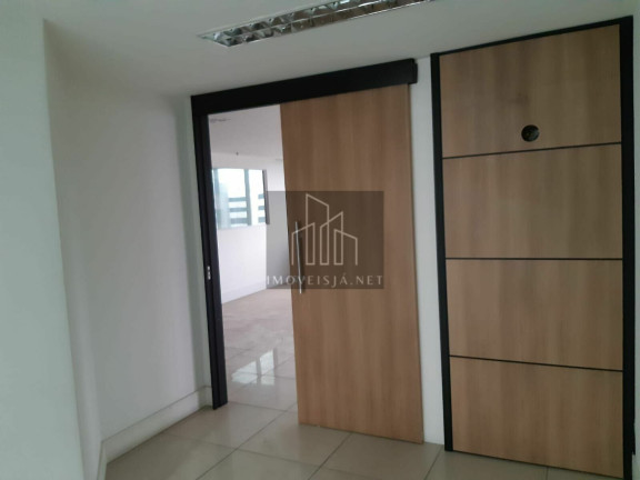 Imagem Sala Comercial à Venda, 212 m² em Alphaville Industrial - Barueri