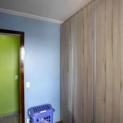 Imagem Imóvel com 3 Quartos à Venda, 62 m² em Piraporinha - Diadema