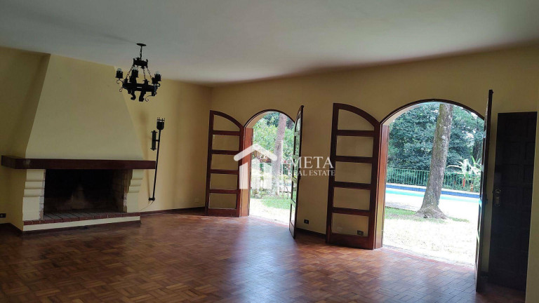 Imagem Imóvel com 4 Quartos à Venda, 350 m² em Roseira - Mairiporã Imagem Imóvel com 4 Quartos à Venda, 350 m² em Roseira - Mairiporã