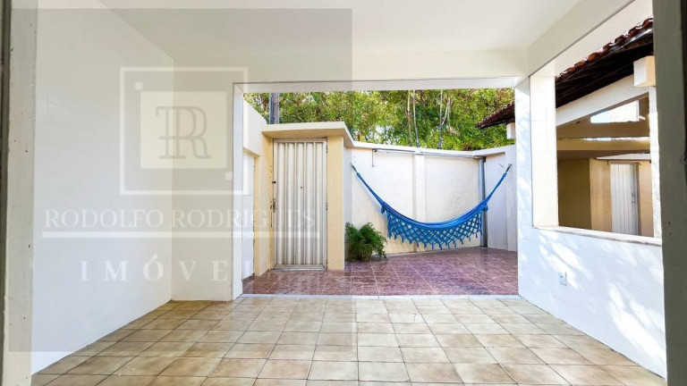 Imagem Casa com 3 Quartos à Venda, 210 m² em álvaro Weyne - Fortaleza Imagem Casa com 3 Quartos à Venda, 210 m² em álvaro Weyne - Fortaleza