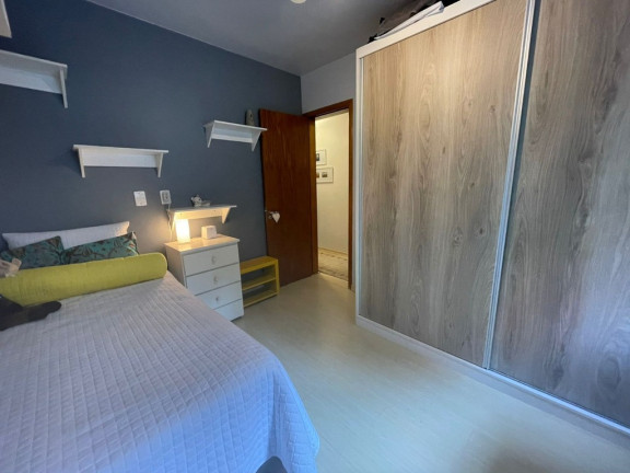 Imagem Apartamento com 3 Quartos à Venda, 80 m² em Rio Branco - Porto Alegre Imagem Apartamento com 3 Quartos à Venda, 80 m² em Rio Branco - Porto Alegre