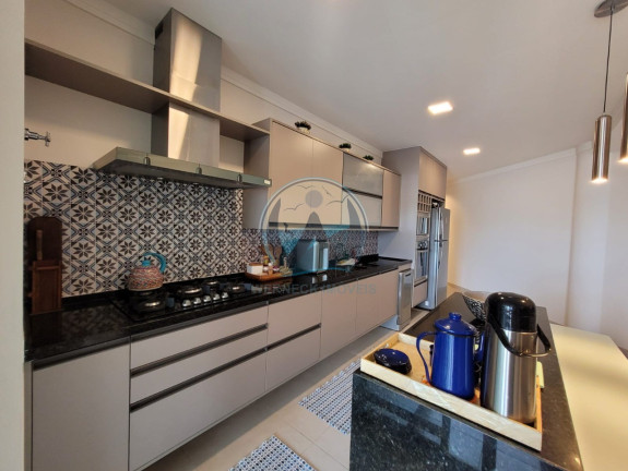 Imagem Imóvel com 3 Quartos à Venda, 180 m² em Praia Grande - Ubatuba Imagem Imóvel com 3 Quartos à Venda, 180 m² em Praia Grande - Ubatuba