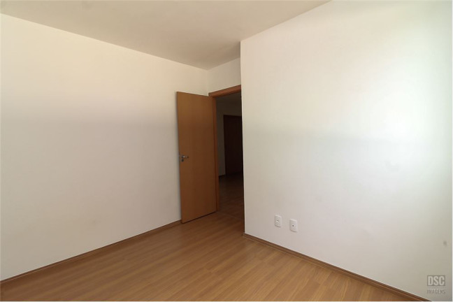 Imagem Imóvel com 2 Quartos à Venda, em Restinga - Porto Alegre Imagem Imóvel com 2 Quartos à Venda, em Restinga - Porto Alegre